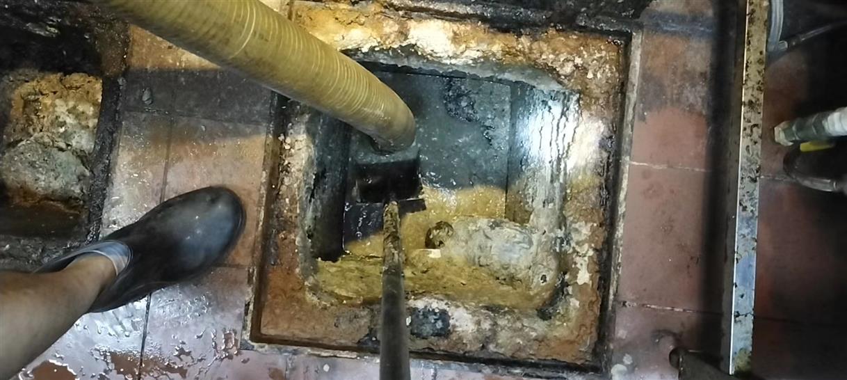 兖州污水池清理一般都有毒气，怎么预防中毒呢？
